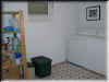 Laundry.jpg (29387 bytes)