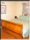 Master bedroom.jpg (38672 bytes)